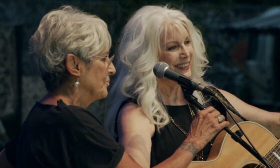Joan Baez and Emmylou Harris