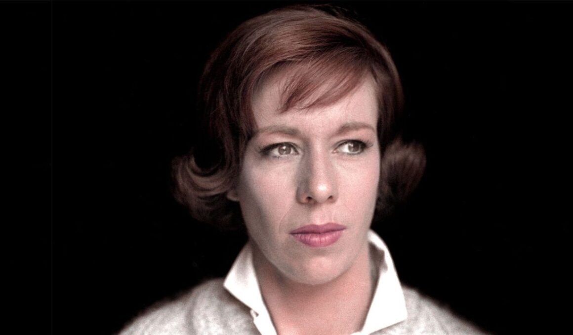 CAROL BURNETT